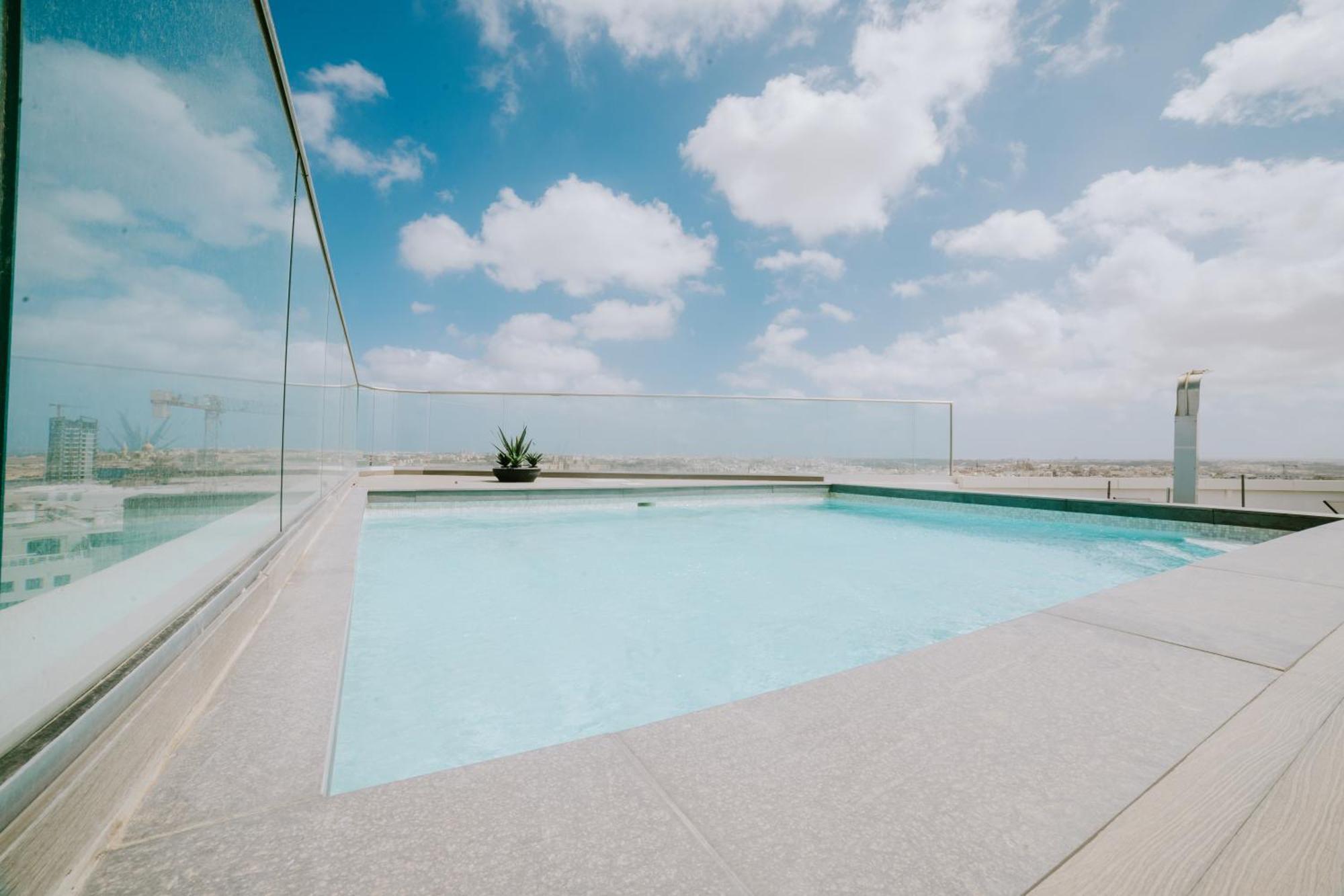Park Heights By The Warren Collection Lägenhet Msida Exteriör bild